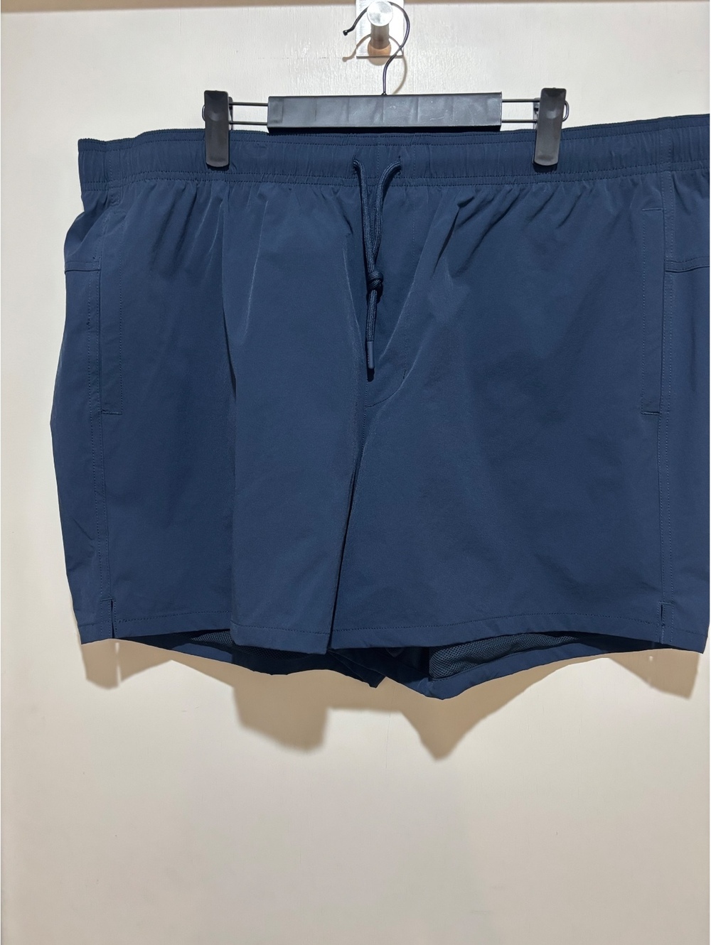 VRST Mens XXL Navy 5” Athletic Shorts Lined Drawstring Zip Pocket NWOT